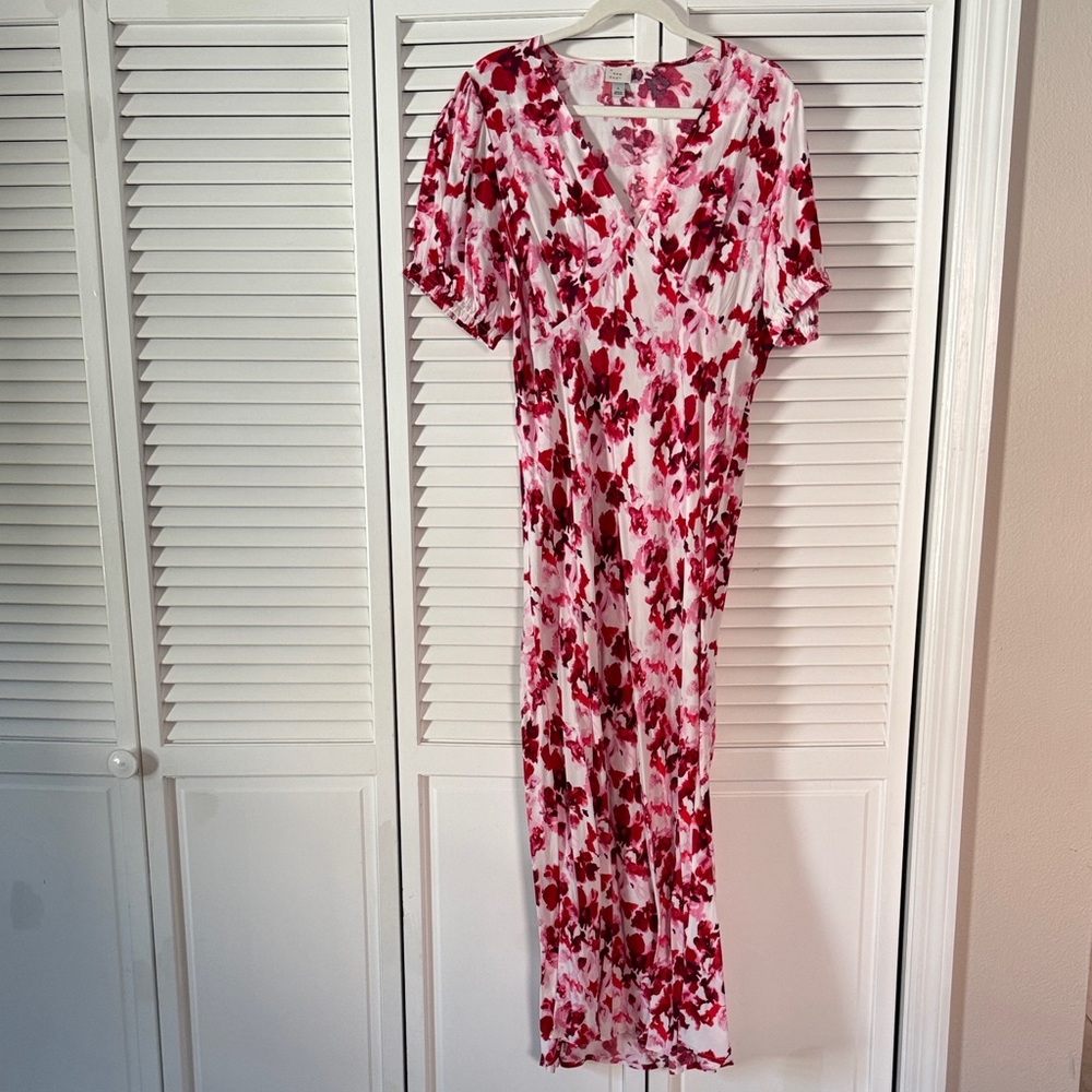 Pink and Red Floral Vneck Maxi Bubble Sleeve Dress
